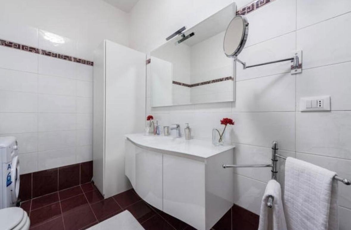 Apartamento Super Centrale Con Wifii E Ac Florença